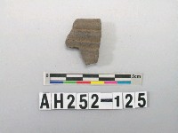 藏品(灰色泥質陶口緣)的圖片